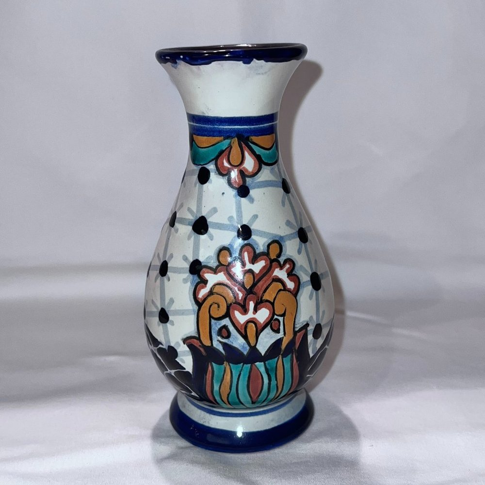 Ken Edwards Bud Vase